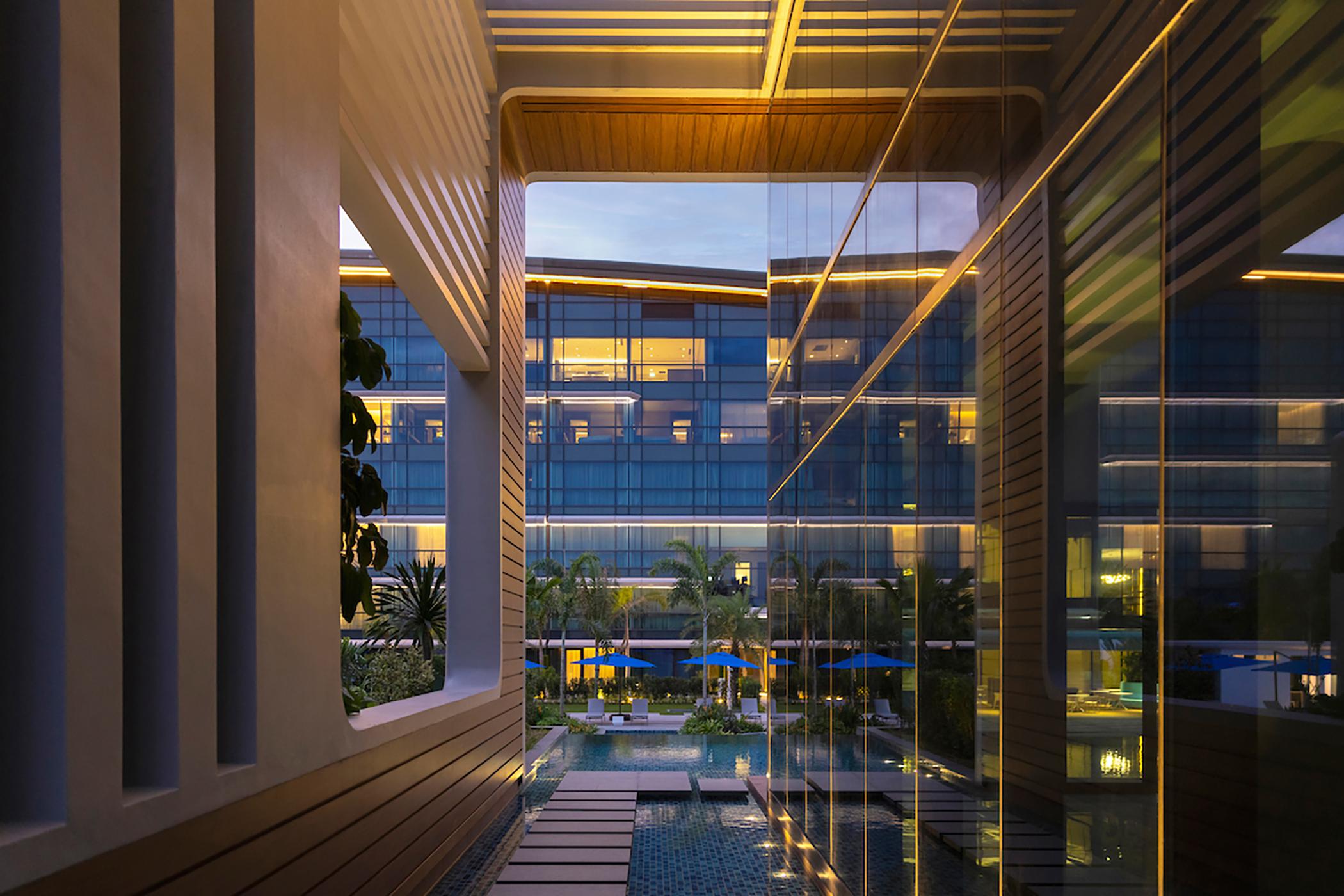 Dusit Thani Laguna Сингапур Екстериор снимка The interior of the building